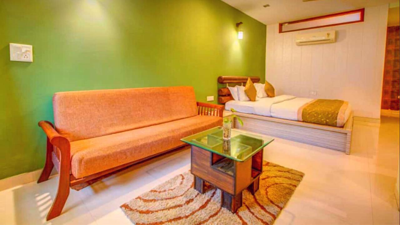 Pyramid Home Divine - A Wellness Resort เดห์ราดุน ภายนอก รูปภาพ